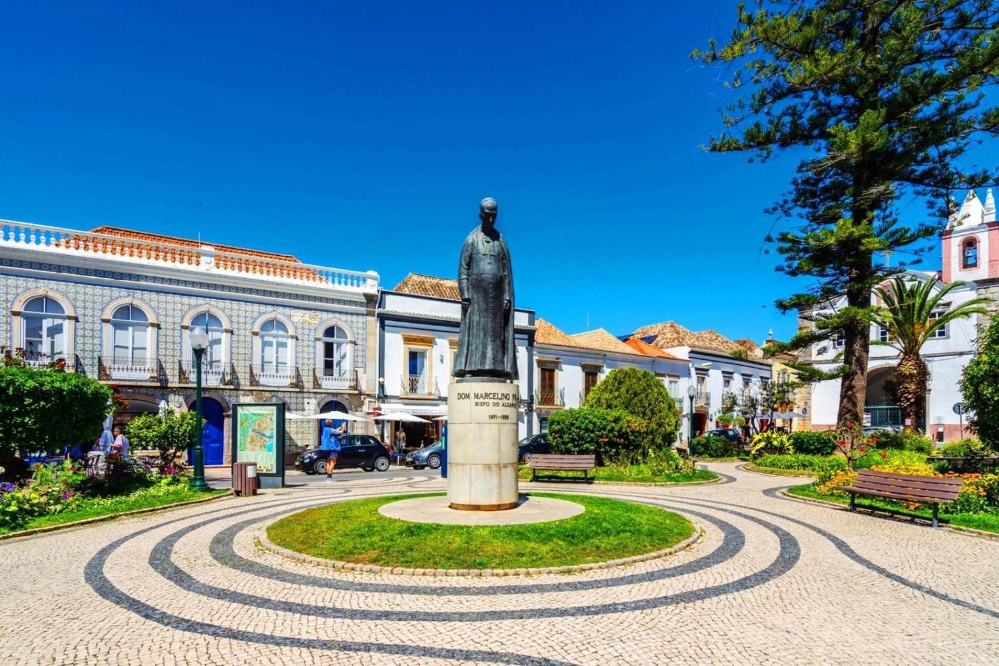 Vila Beautiful Town Centre Townhouse With Shared Pool Tavira Exteriér fotografie